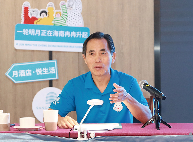 IMG_2206.jpg IMG_2206.jpg